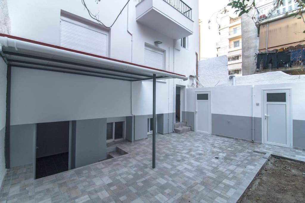 Downtown Rare And Modern Two Storey Building Athens Ngoại thất bức ảnh