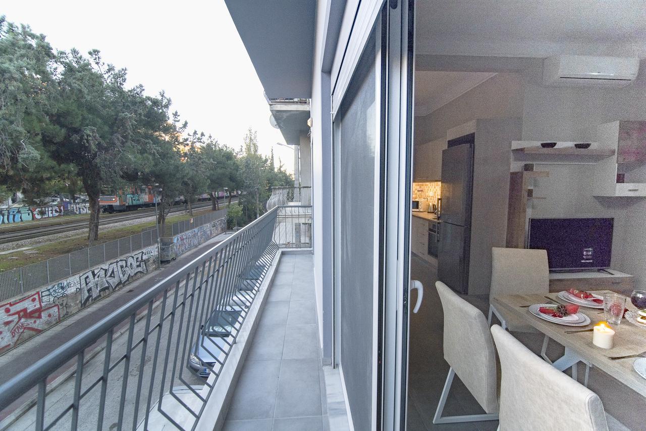 Downtown Rare And Modern Two Storey Building Athens Ngoại thất bức ảnh